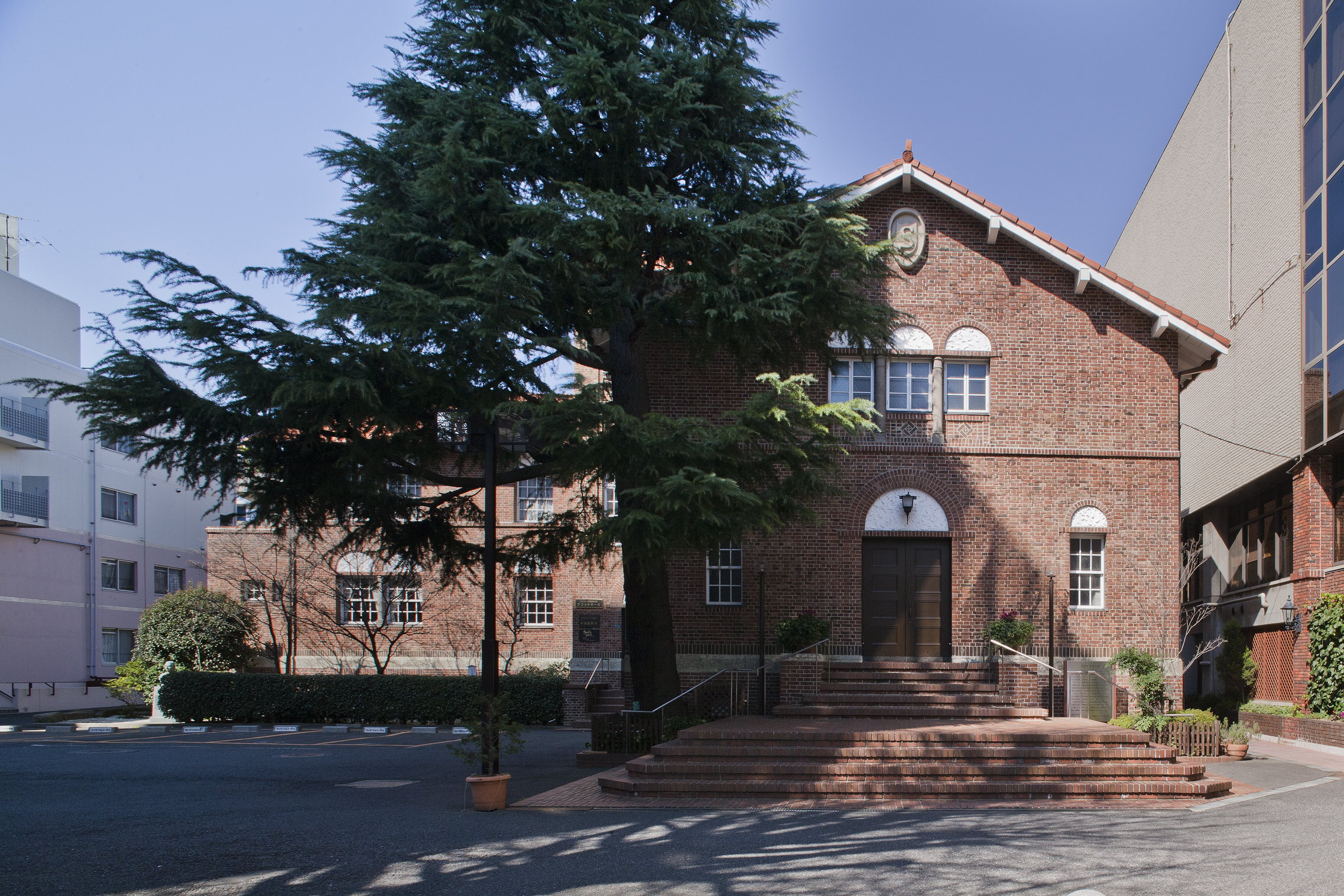 写真展・シンポジウム開催のためのご支援のお願い